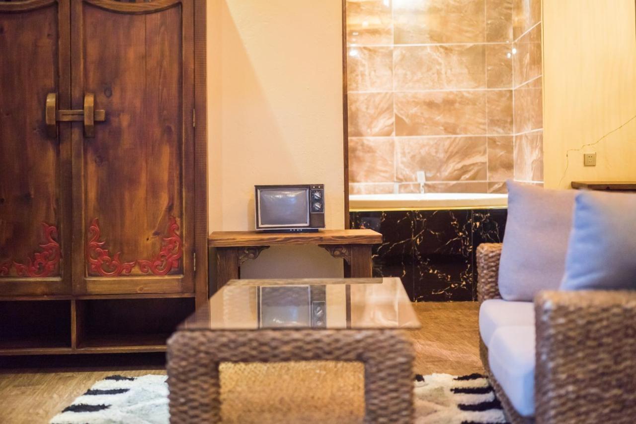 The Ritz-Man Boutique Inn Lijiang Лиджанг Екстериор снимка